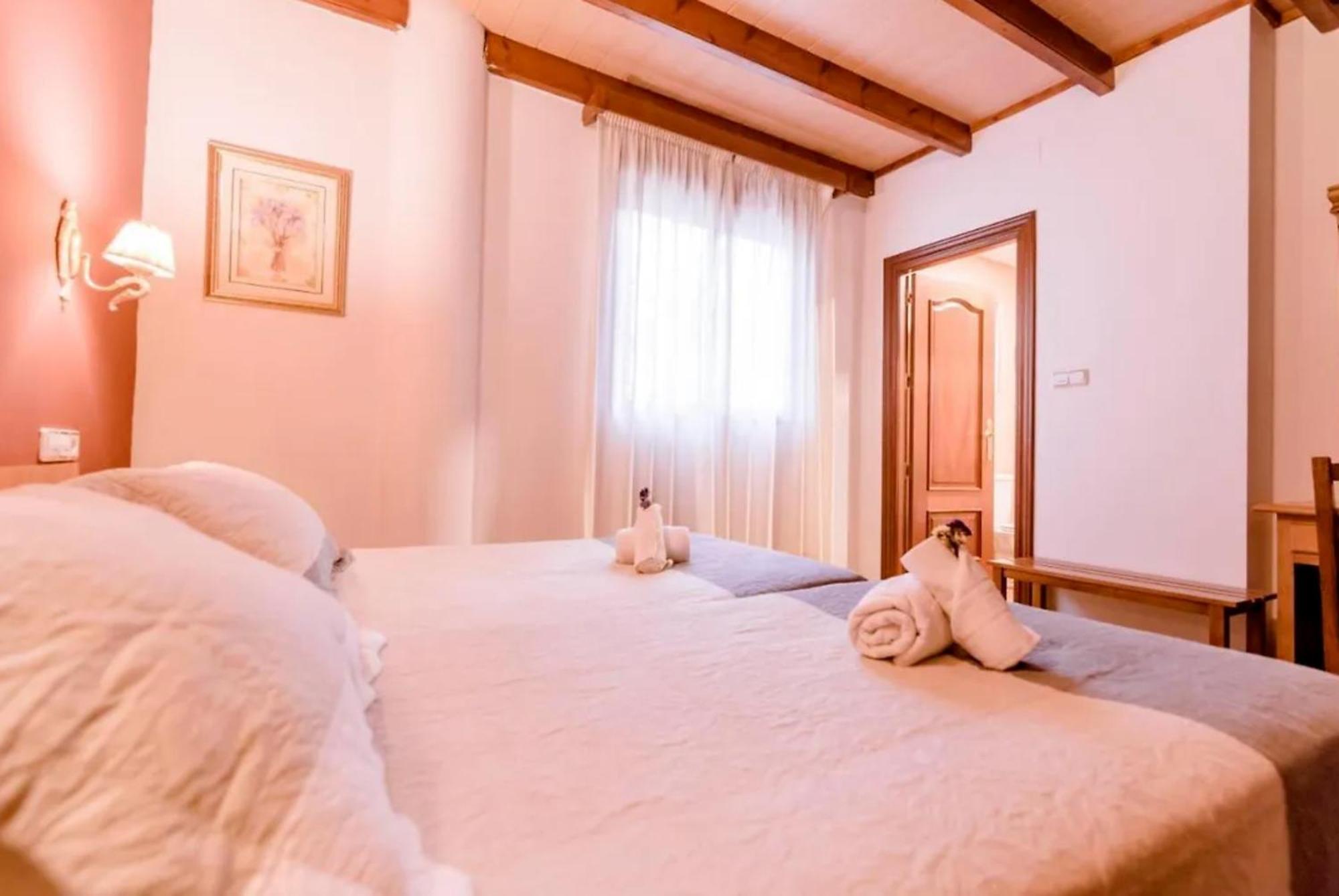Hospedium Hotel Blu Fonseca Пелигрос Экстерьер фото